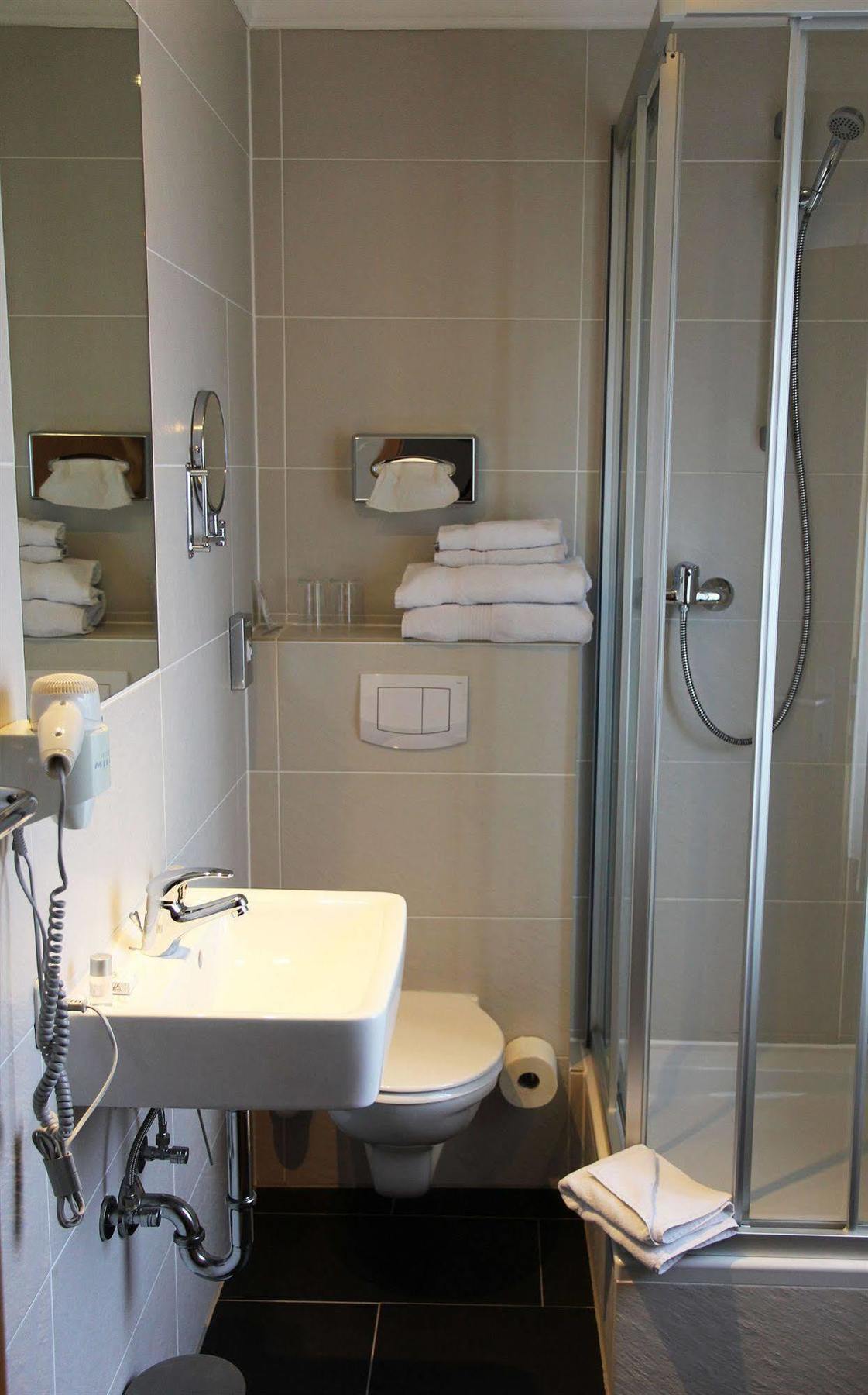 Hotel Koeniger 플레이닝 외부 사진