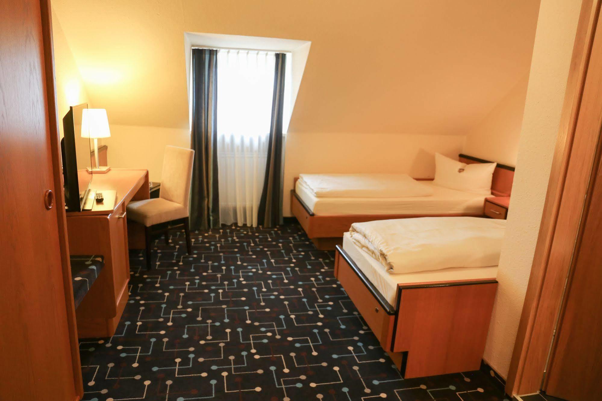 Hotel Koeniger 플레이닝 외부 사진