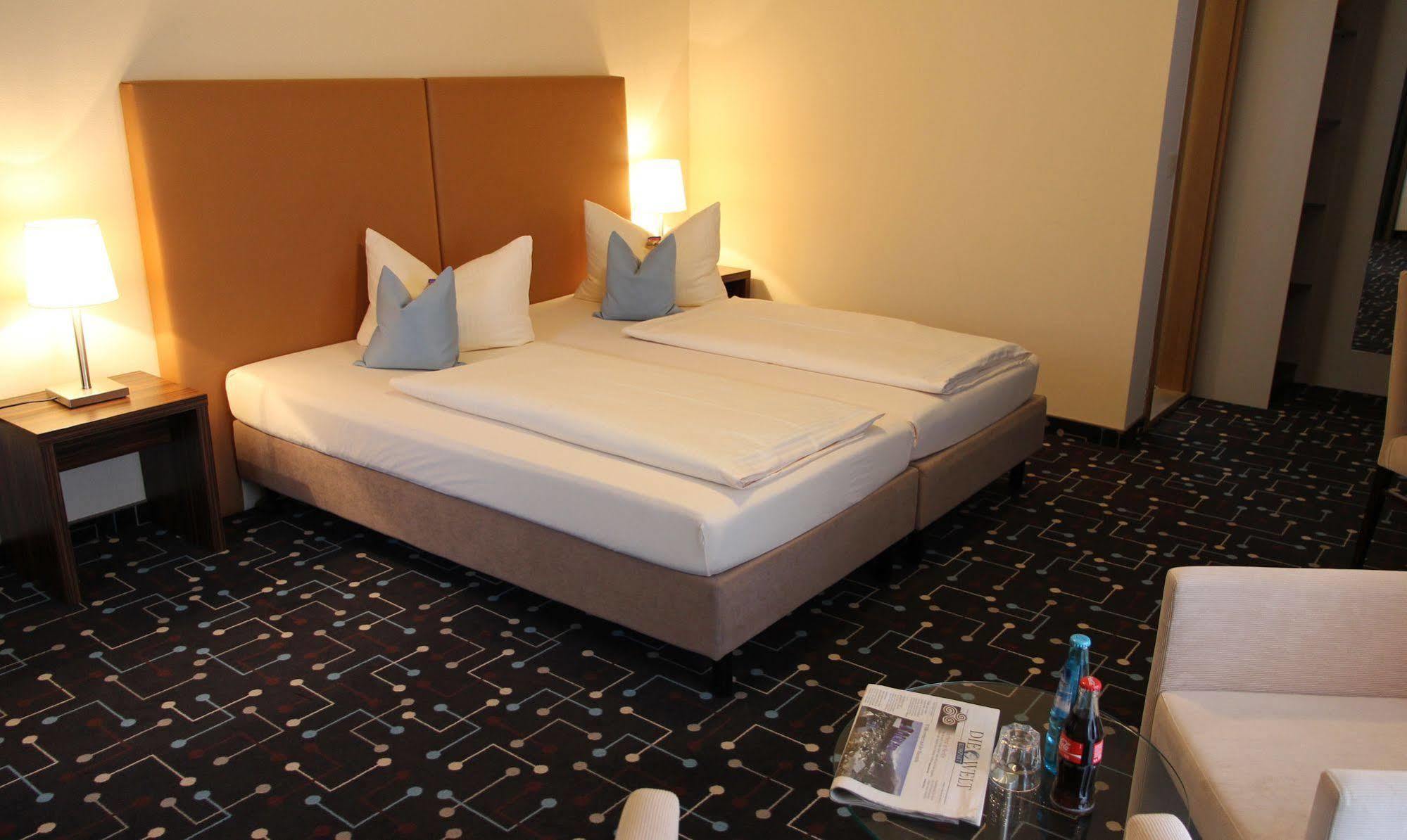 Hotel Koeniger 플레이닝 외부 사진
